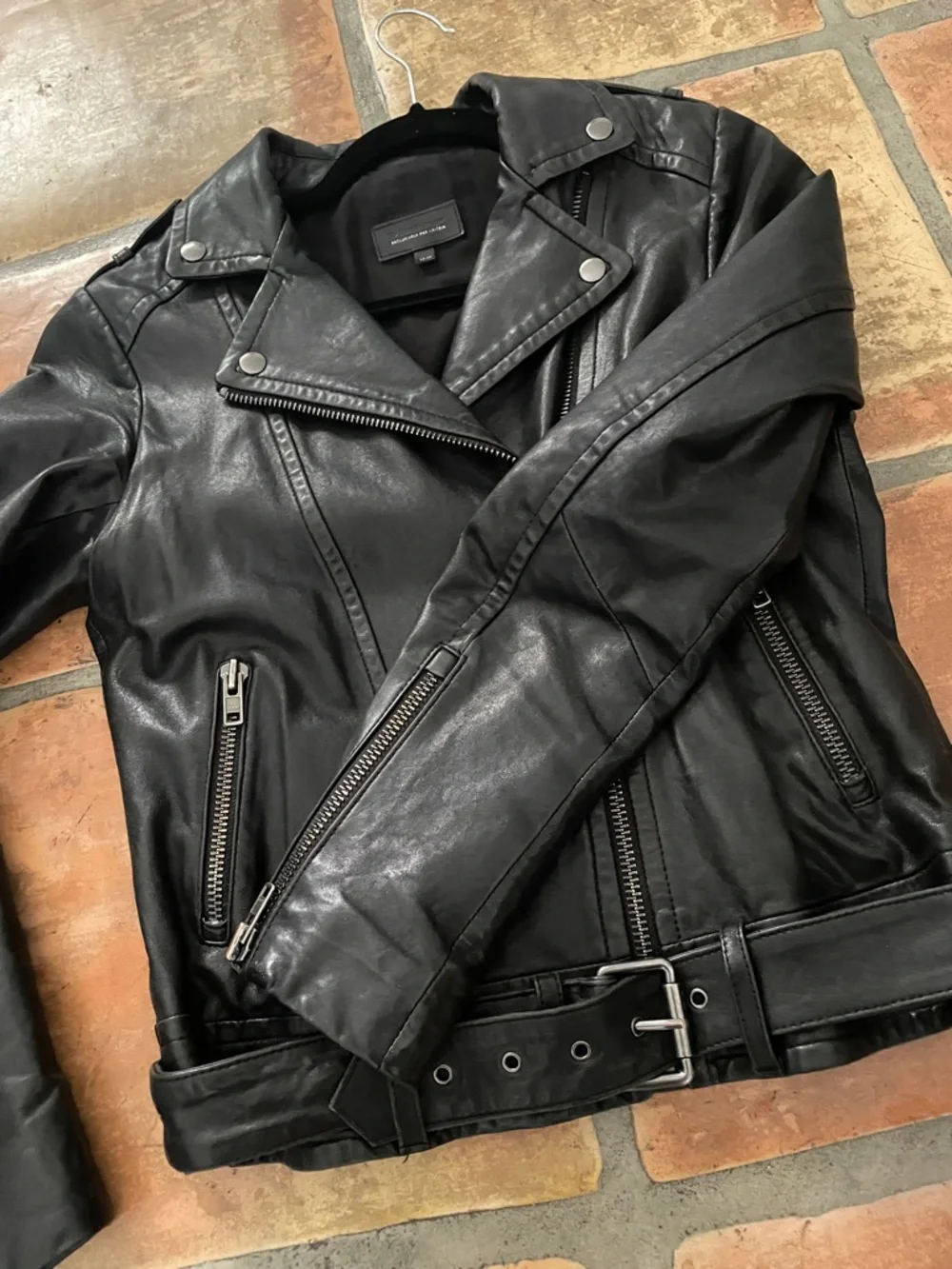 Mackage sleek black